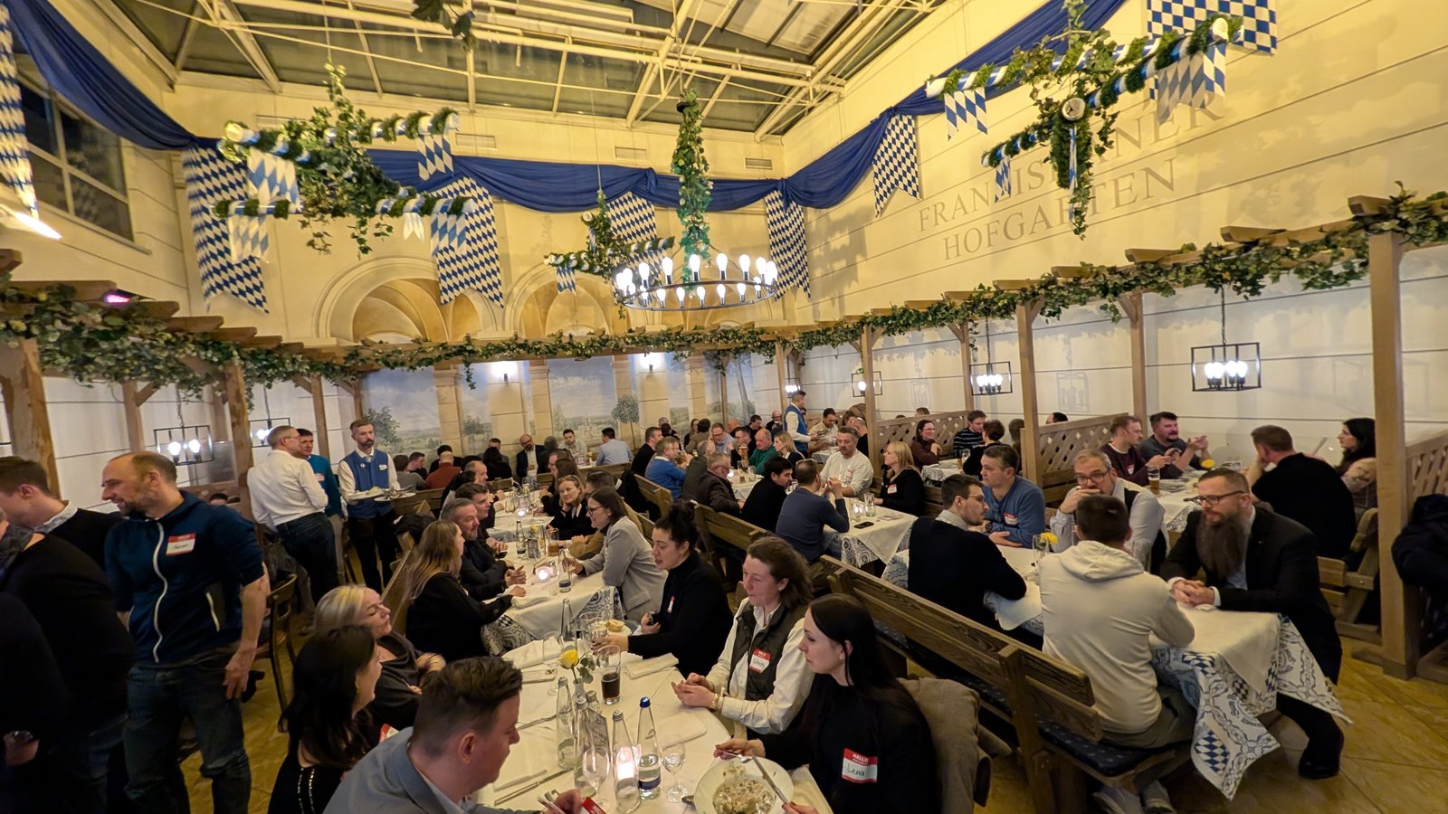Public Sector and Friends – Begegnung und Austausch bei einem Treffen